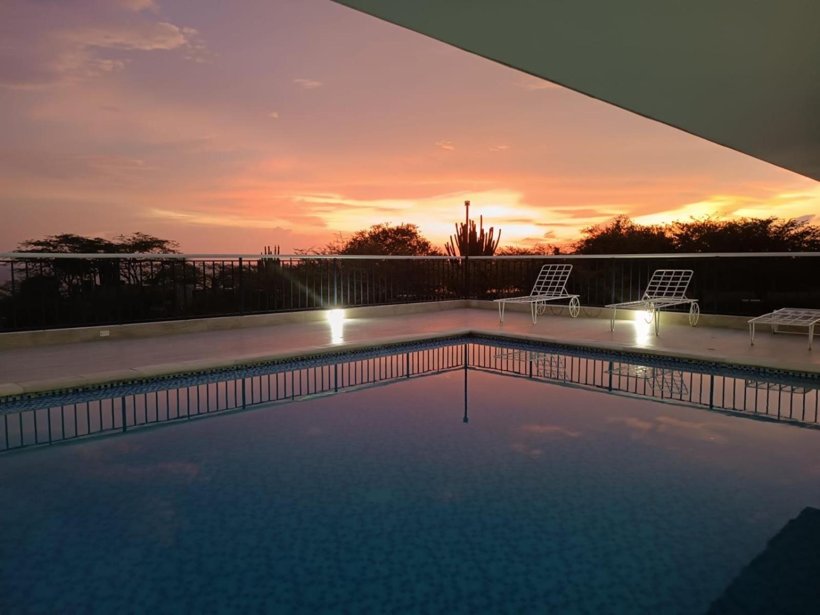 Espectacular apartamento con la MEJOR VISTA AL MAR, piscina y salida privada a la playa del Rodadero Santa Marta