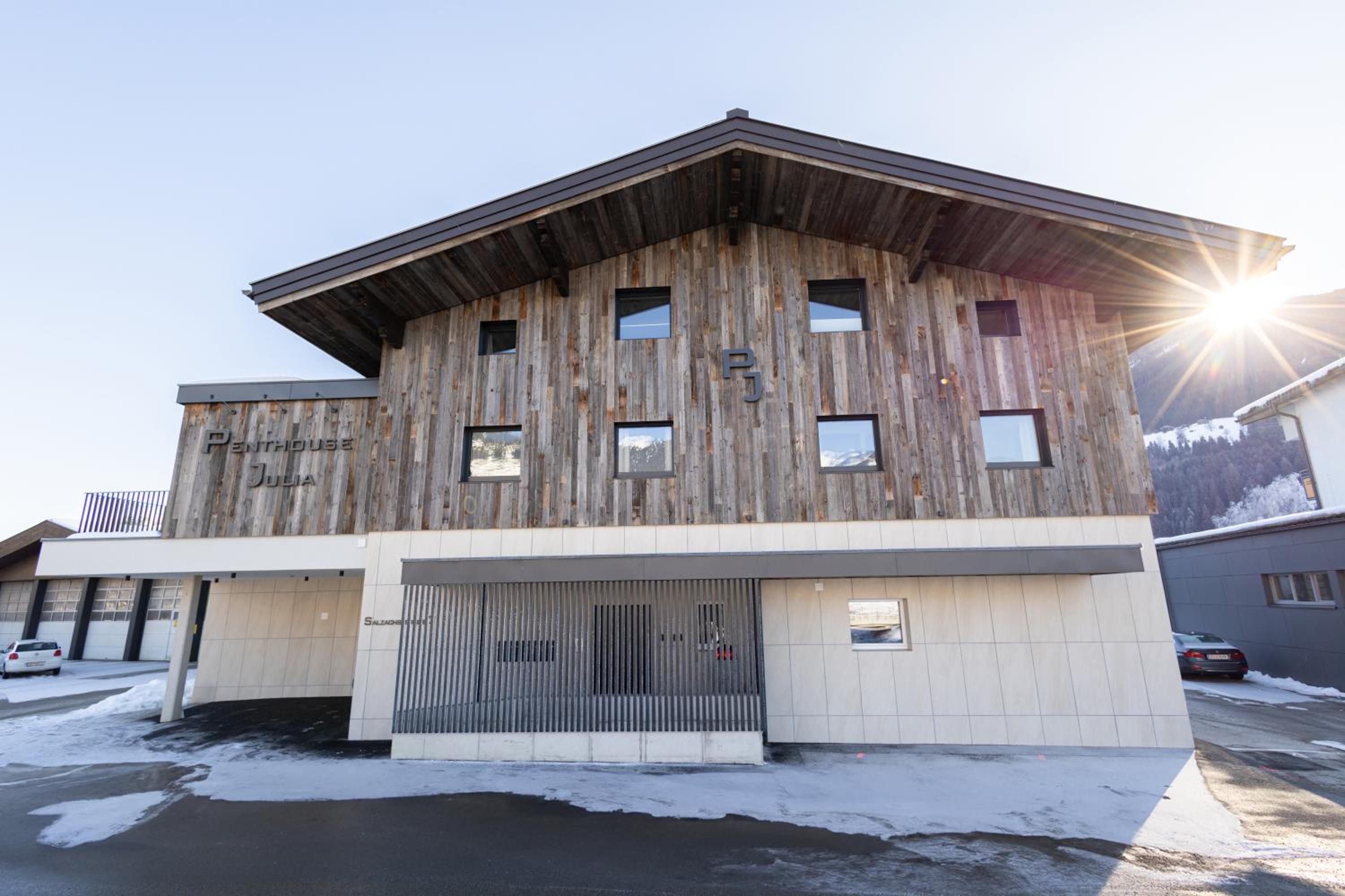 Penthouse Julia nähe Badesee mit Infrarotsauna -Zell am See Kaprun