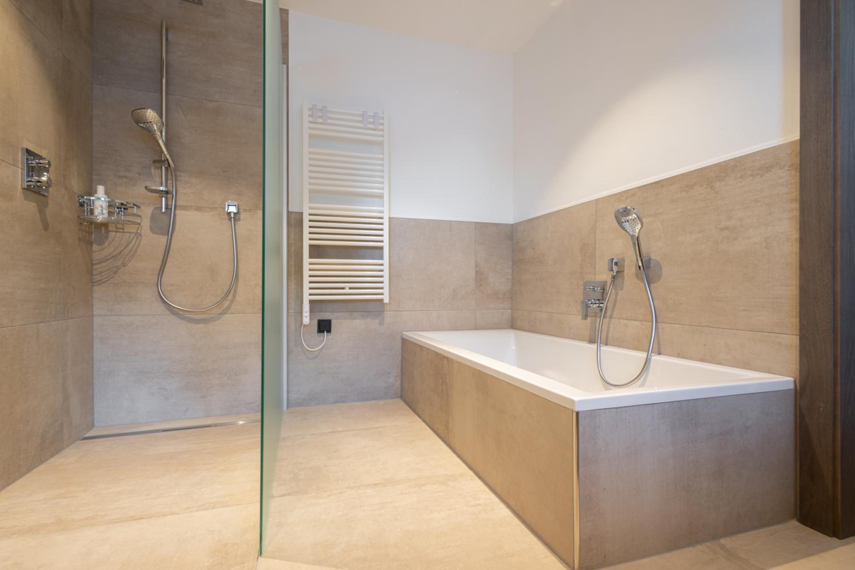 Penthouse Julia nähe Badesee mit Infrarotsauna -Zell am See Kaprun