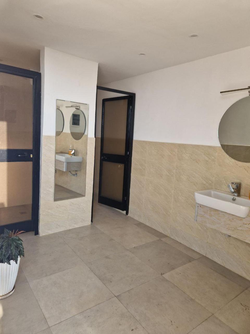 Zemilo Hotel Apartment