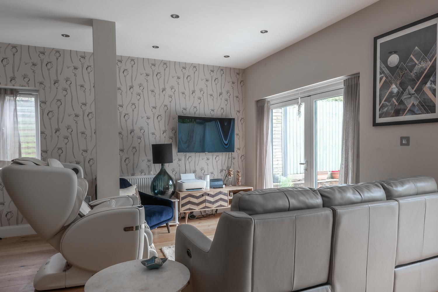 Quirky, Vintage 2 bed flat