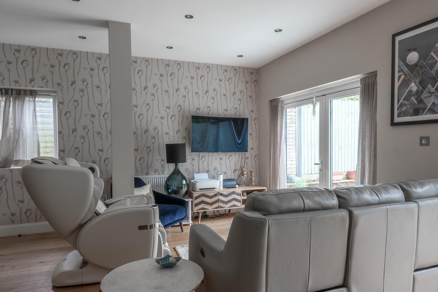 Quirky, Vintage 2 bed flat