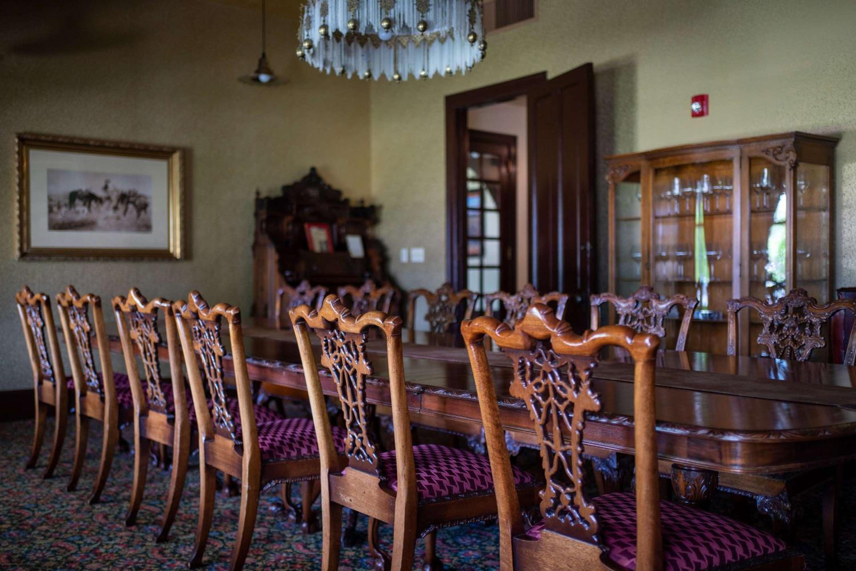 Sheridan Vacations - Sheridan Inn - Best Western Signature Collection - Property Image 16