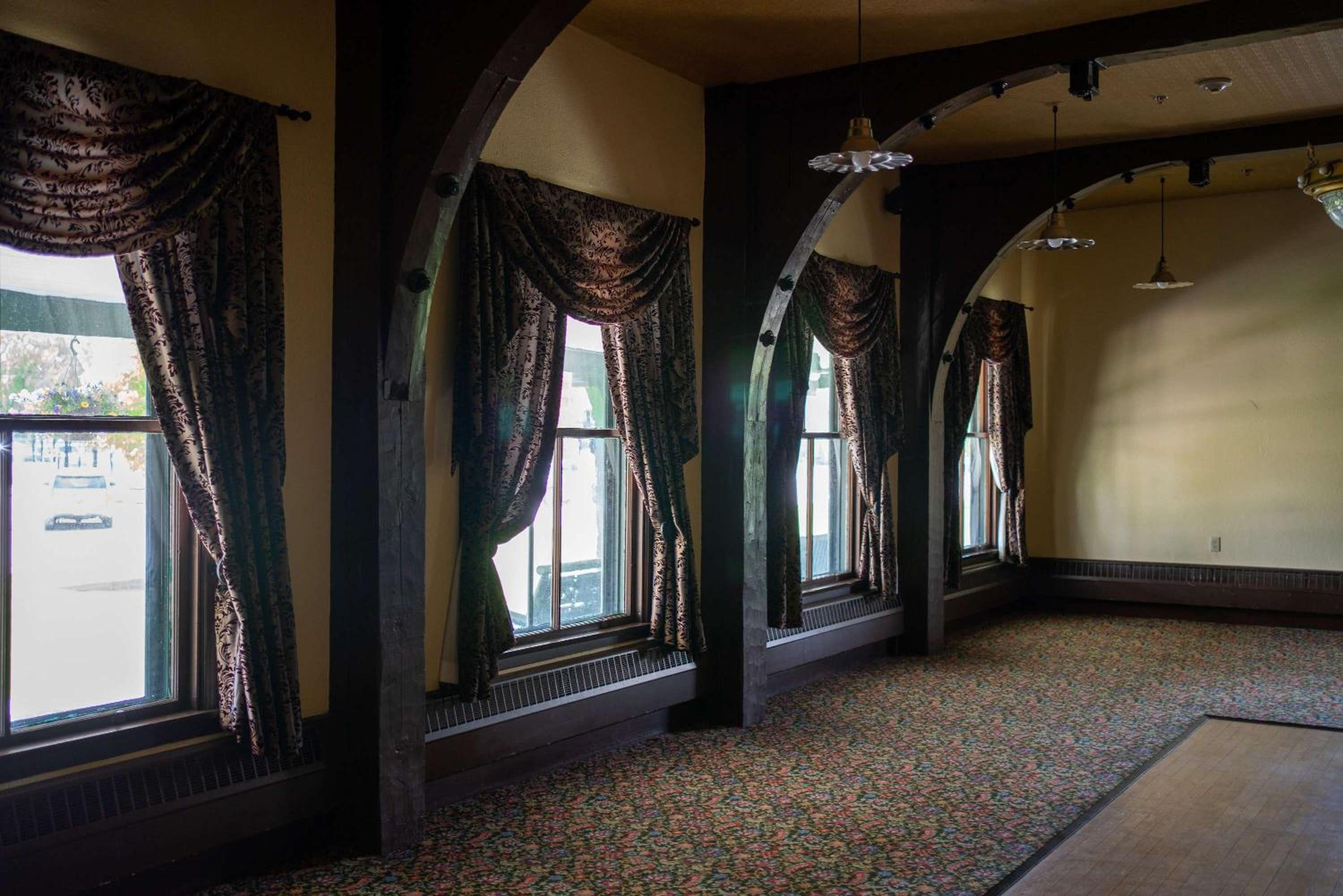Sheridan Vacations - Sheridan Inn - Best Western Signature Collection - Property Image 14