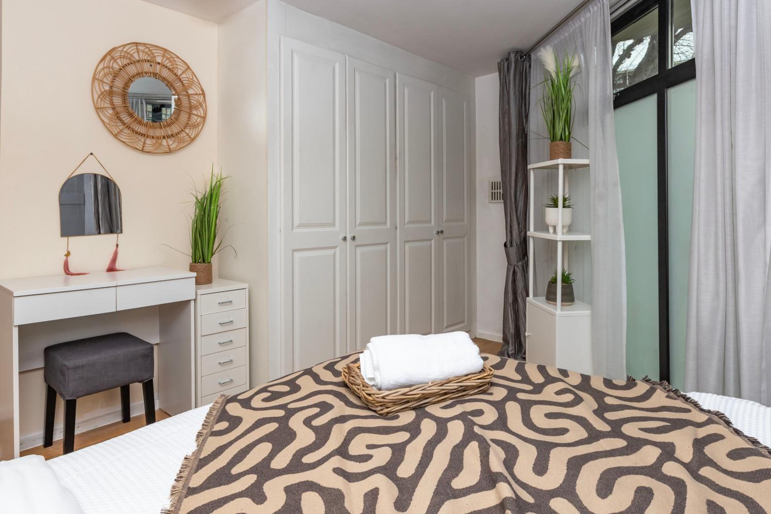 Cosy Ground Floor Apartment