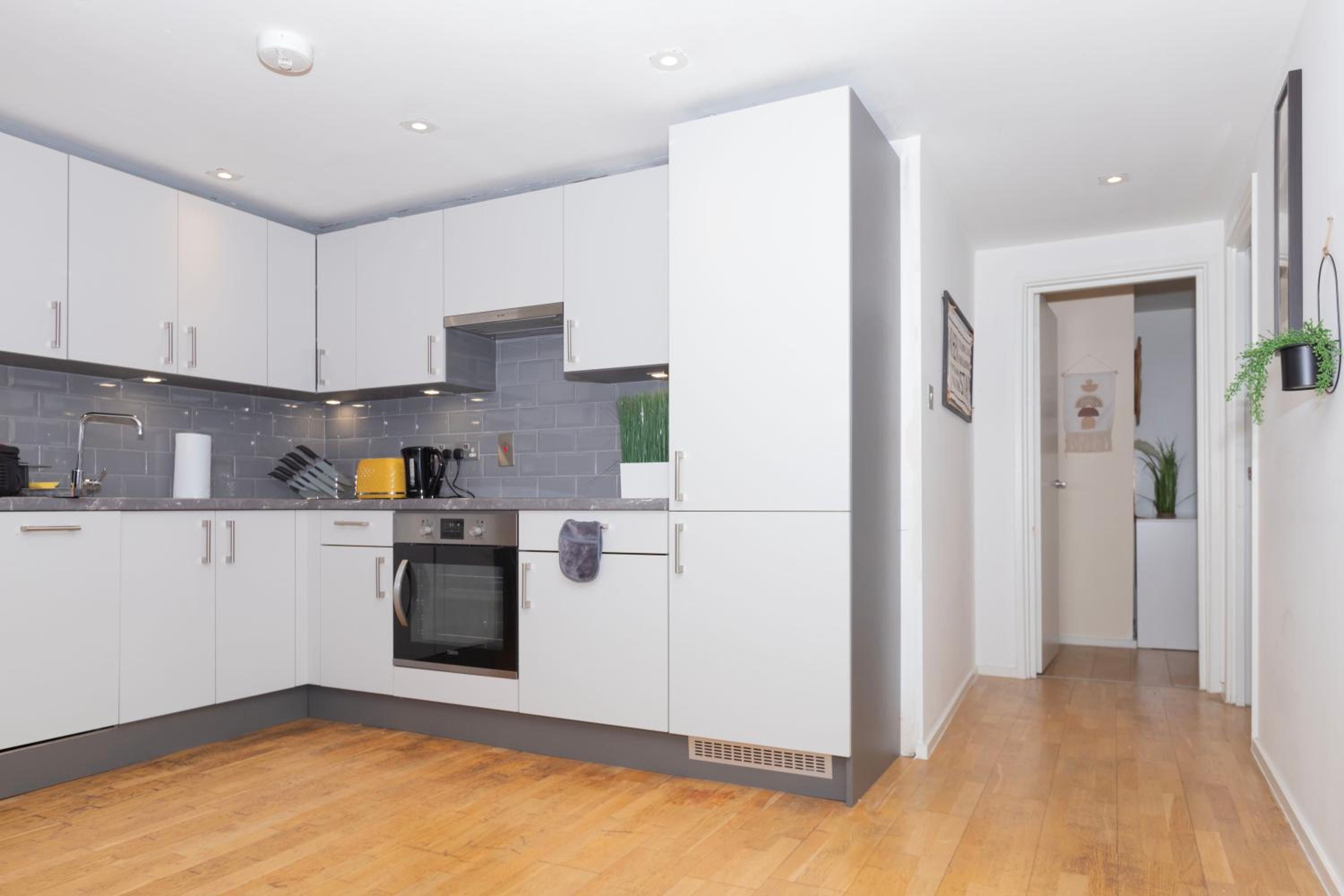 Cosy Ground Floor Apartment