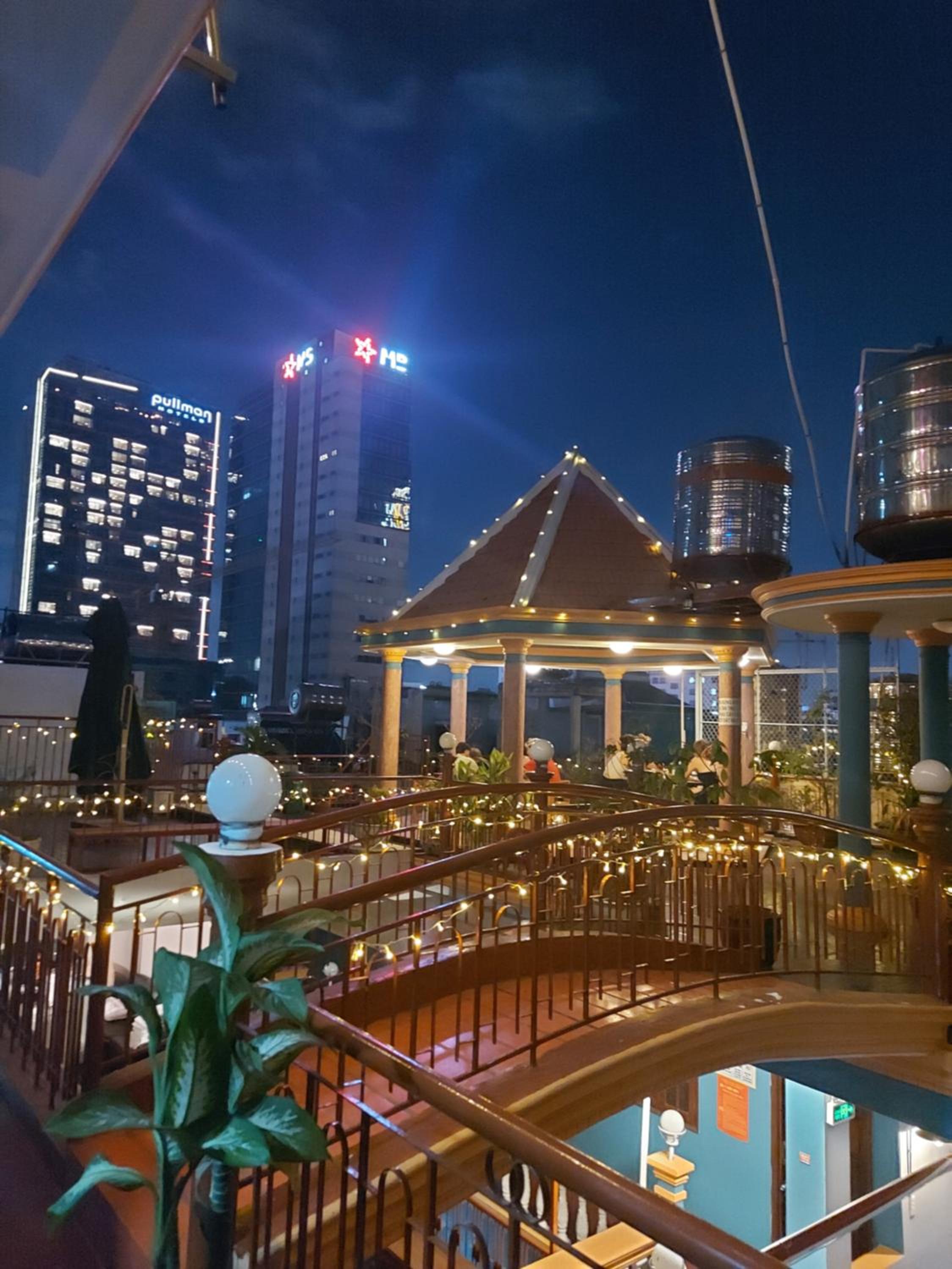 Saigon Rooftops Hostel