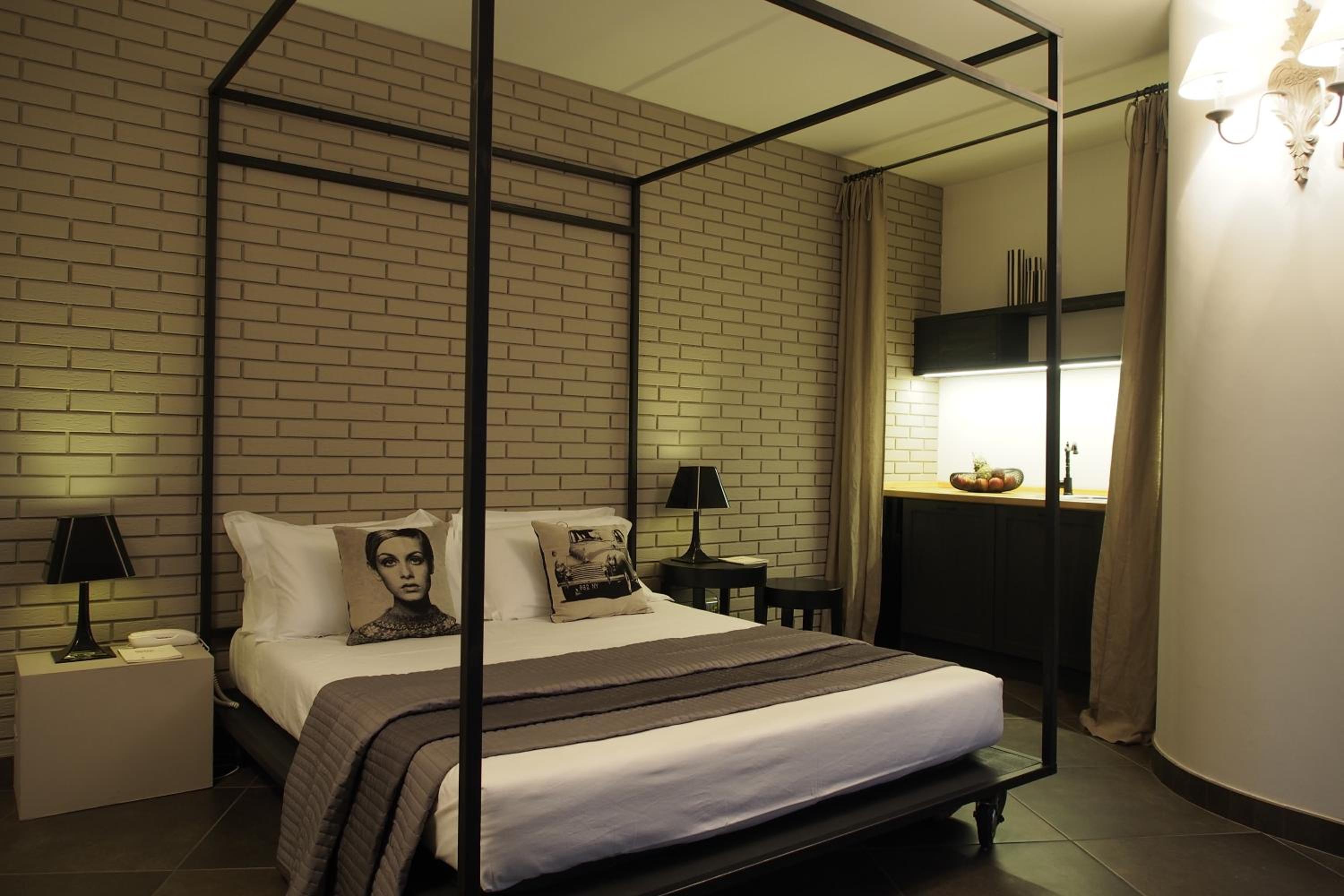 Terrazzani Suite