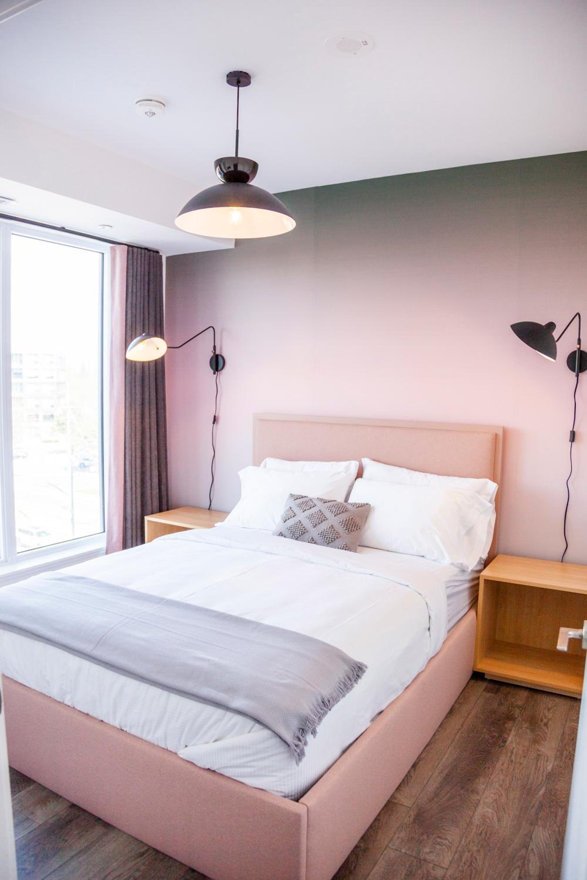 Kitchener Vacations - The Laundry Rooms Station Park Kitchener - Property Image 26