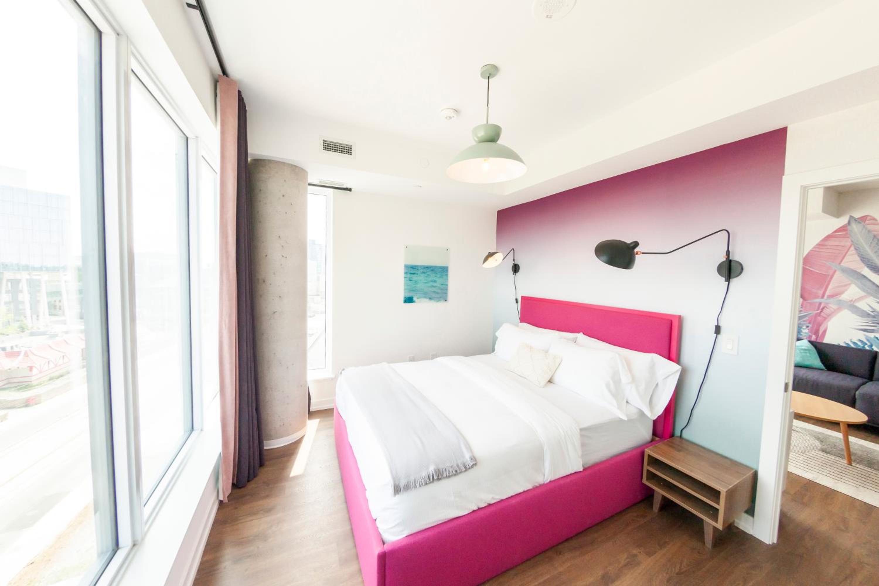 Kitchener Vacations - The Laundry Rooms Station Park Kitchener - Property Image 28