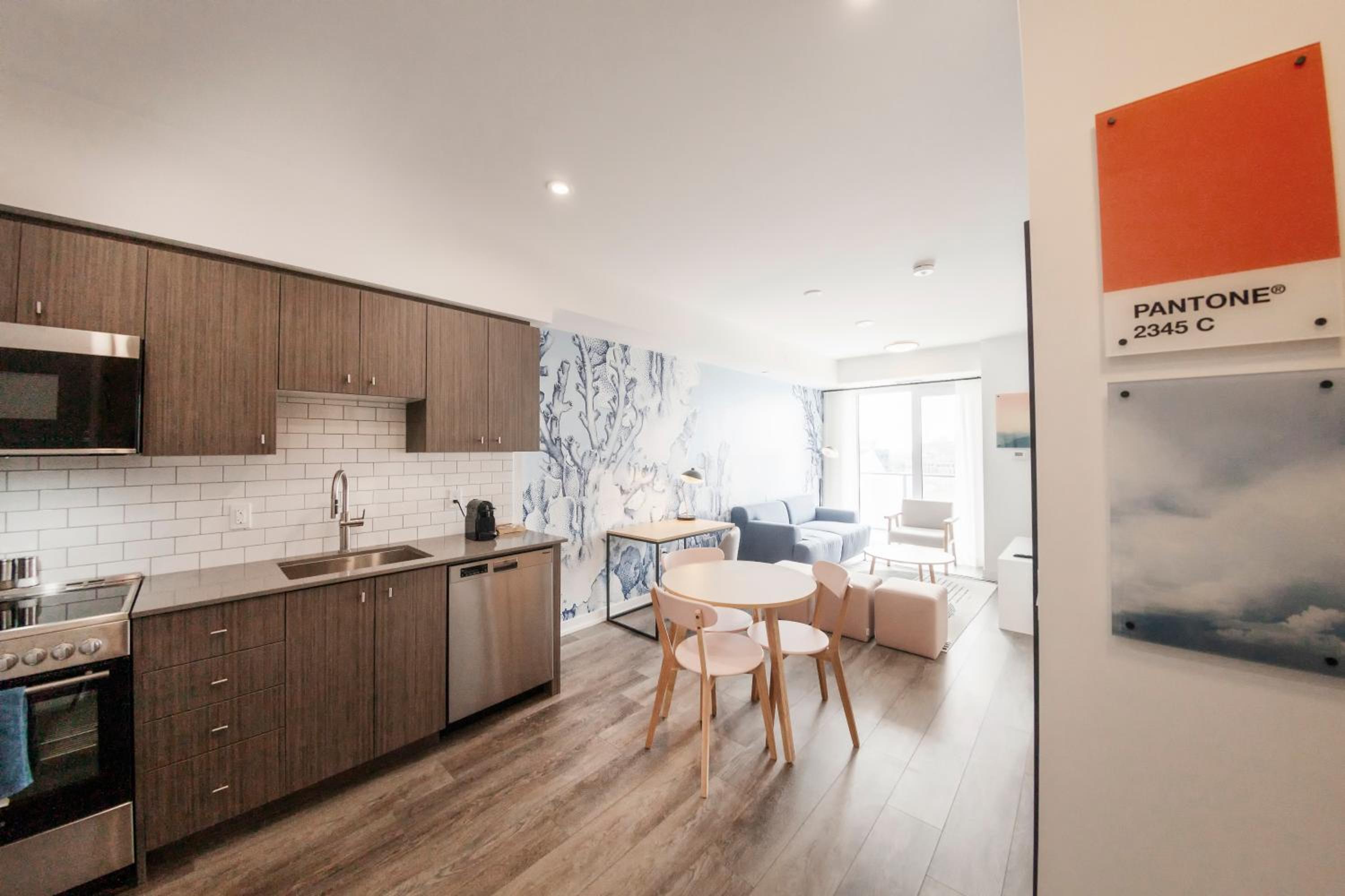 Kitchener Vacations - The Laundry Rooms Station Park Kitchener - Property Image 31