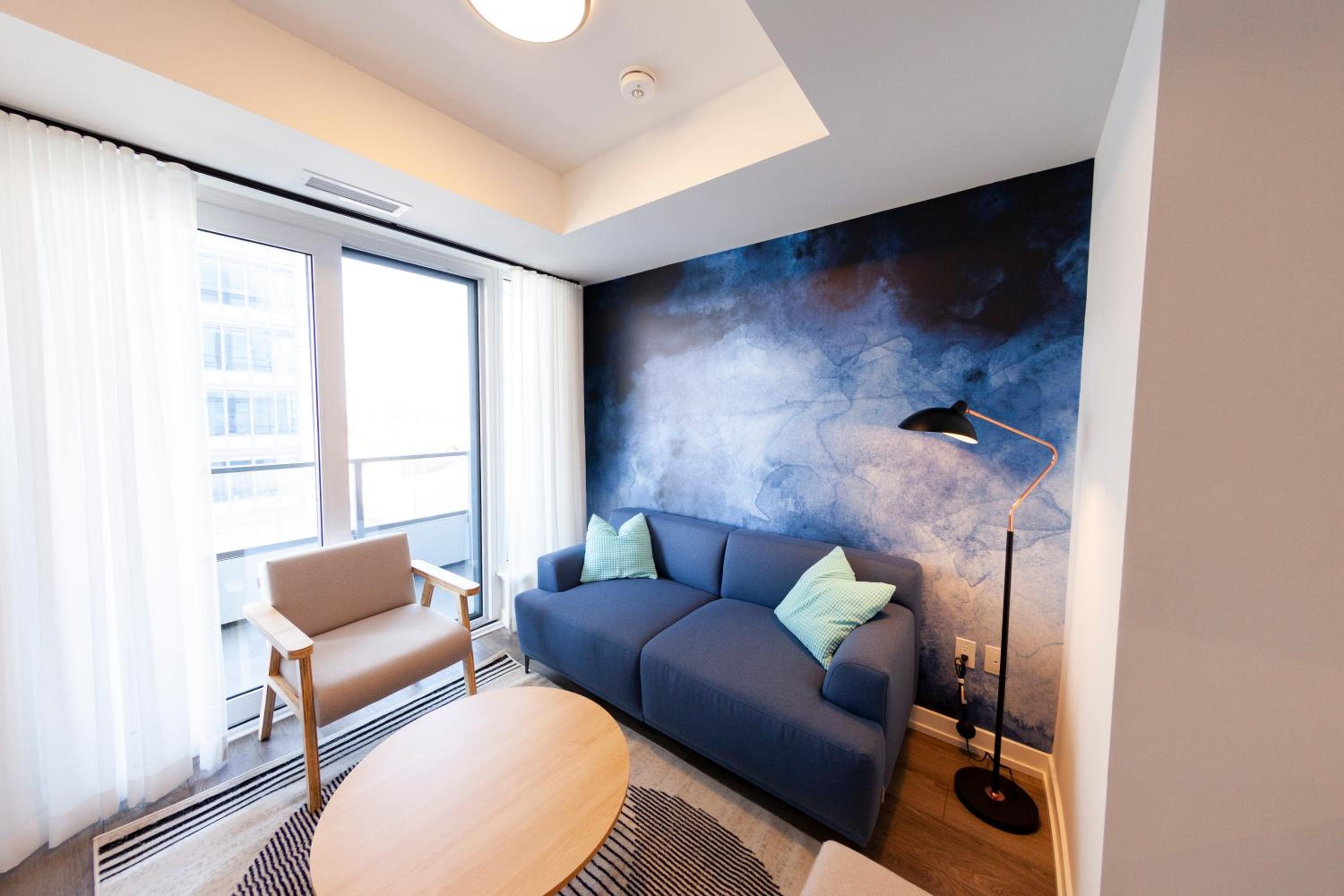 Kitchener Vacations - The Laundry Rooms Station Park Kitchener - Property Image 32