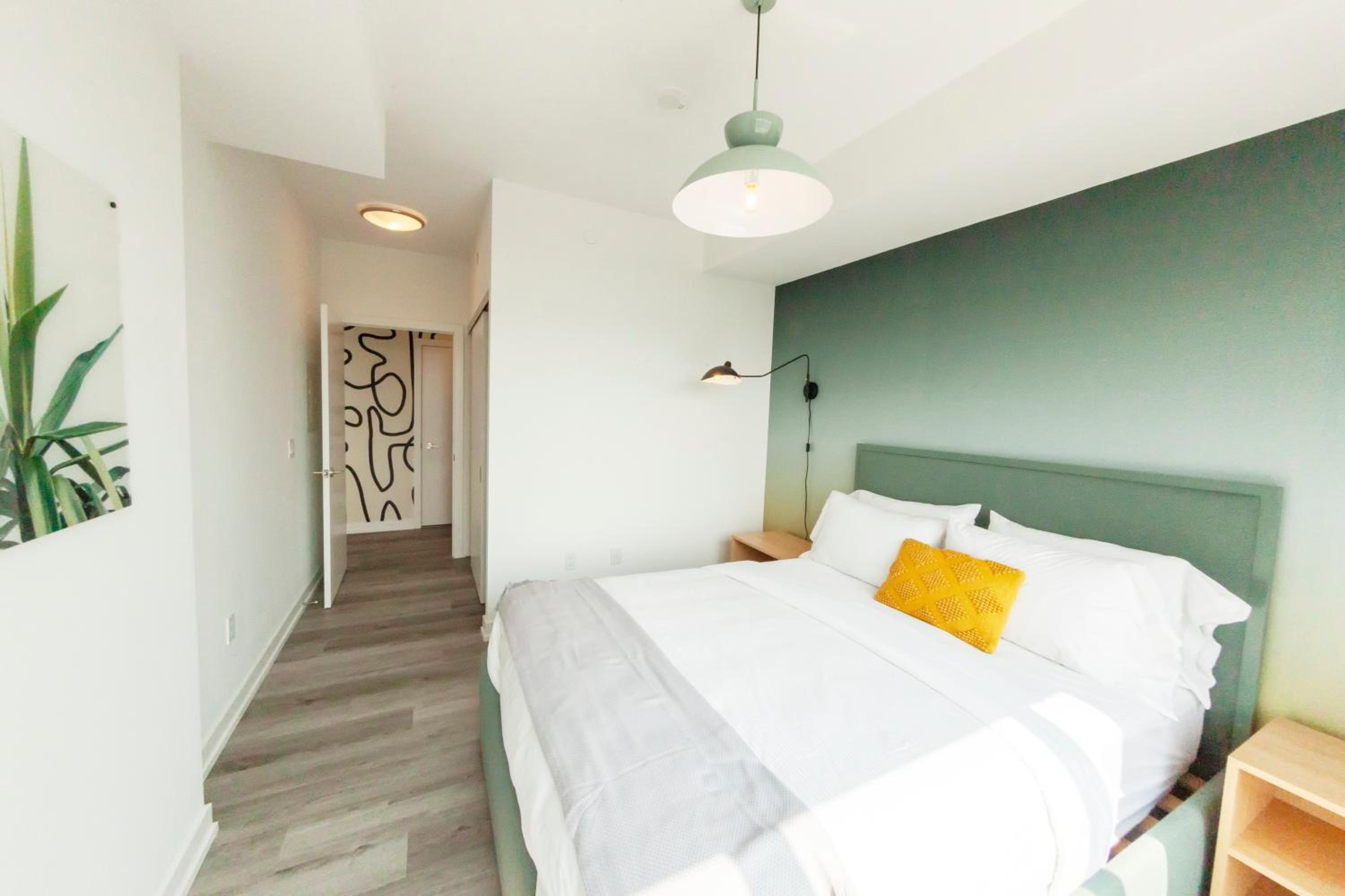 Kitchener Vacations - The Laundry Rooms Station Park Kitchener - Property Image 41