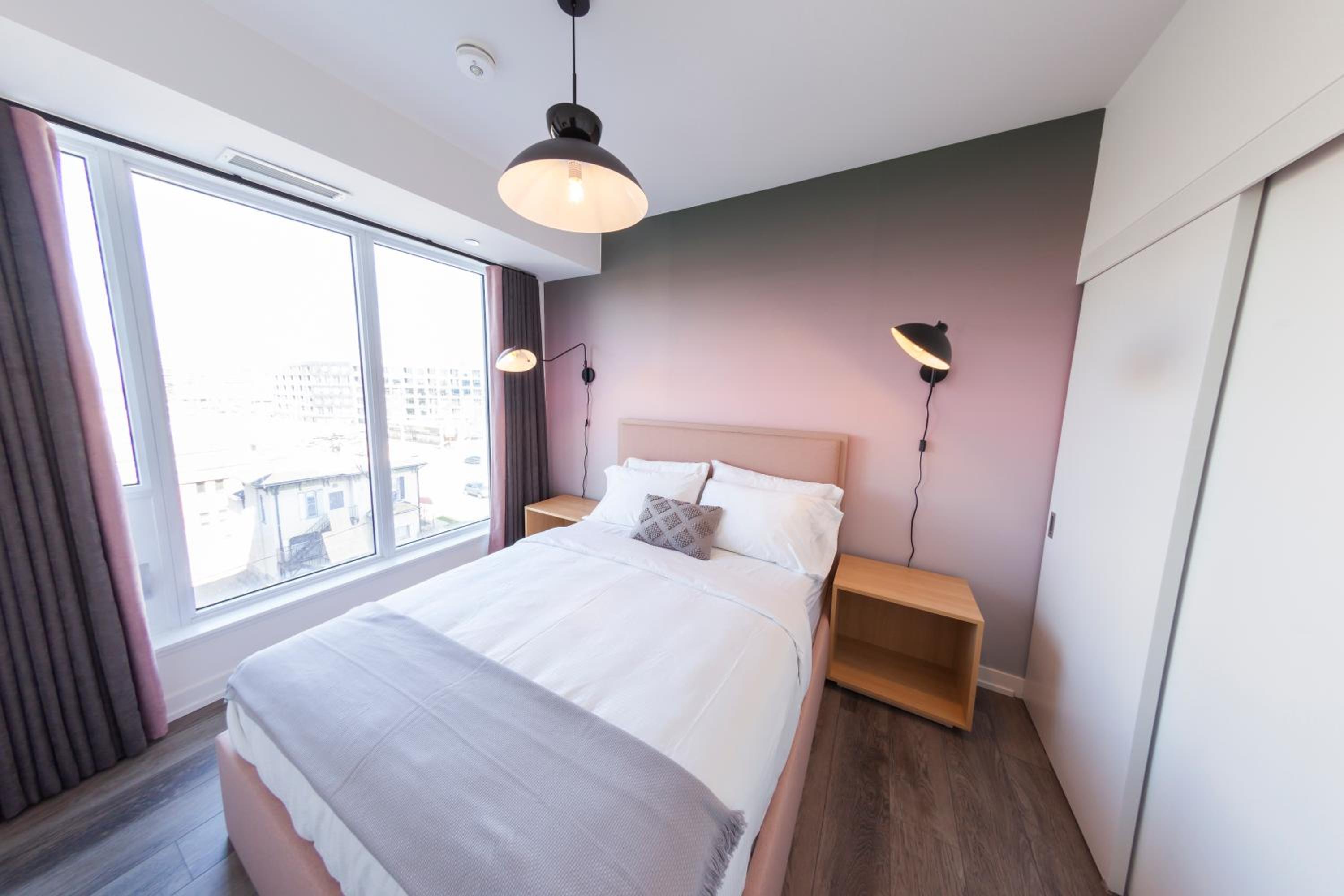 Kitchener Vacations - The Laundry Rooms Station Park Kitchener - Property Image 15