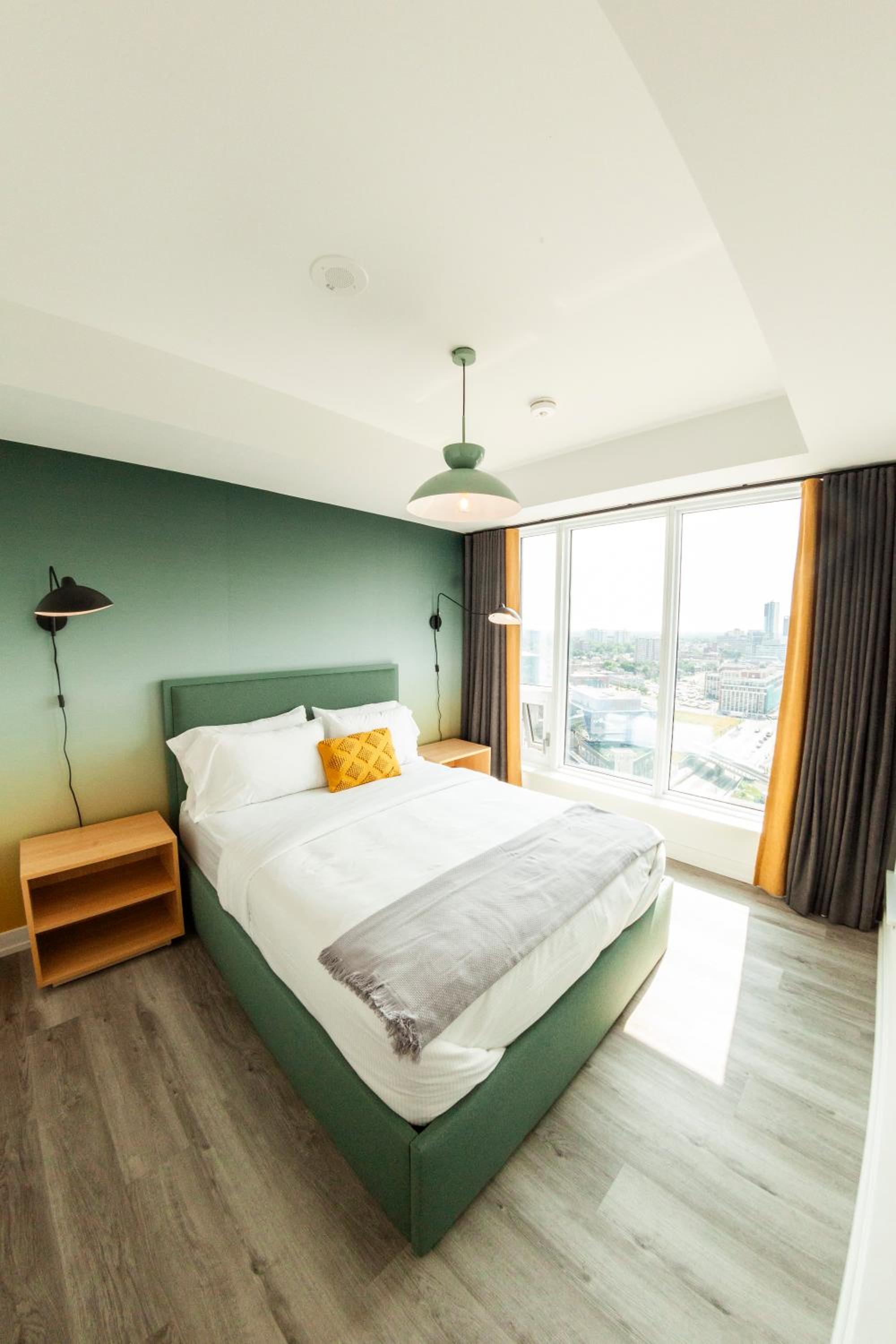 Kitchener Vacations - The Laundry Rooms Station Park Kitchener - Property Image 22