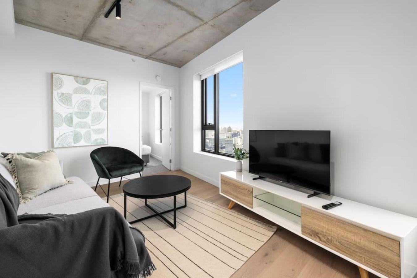 NEW Chic Stature Southbank 2 Bd