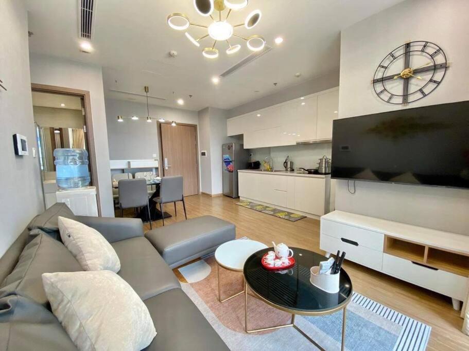 VNRooms - 2BR Vinhomes Skylake, S3 Tower City View