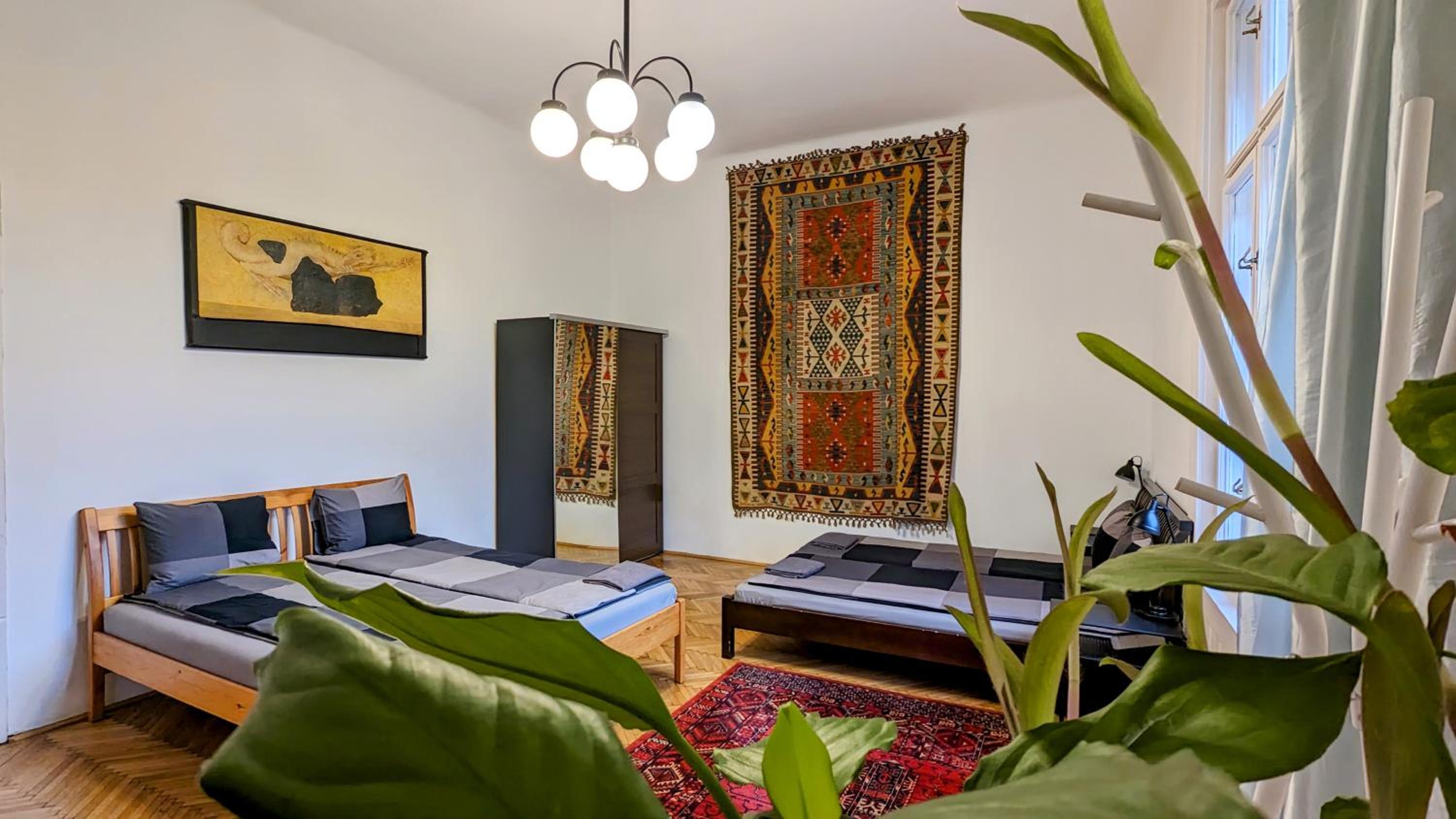 Magyaros-szecessziós Villa