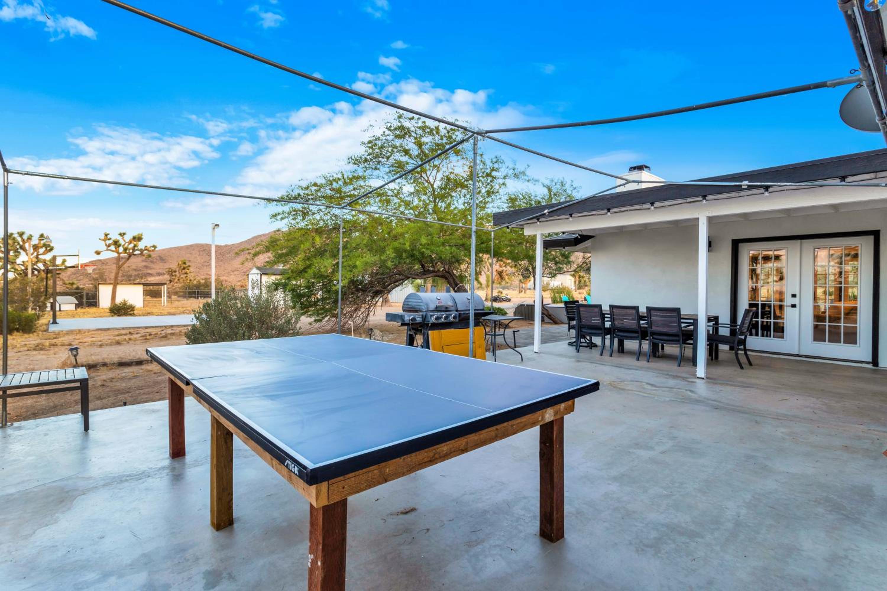 Joshua Tree Villa with Pool & Hot Tub - 20 Acres, Game Room, Near National Park