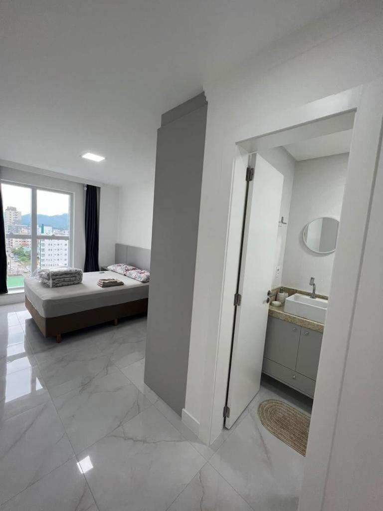 Apartamento em Itapema 2 quartos