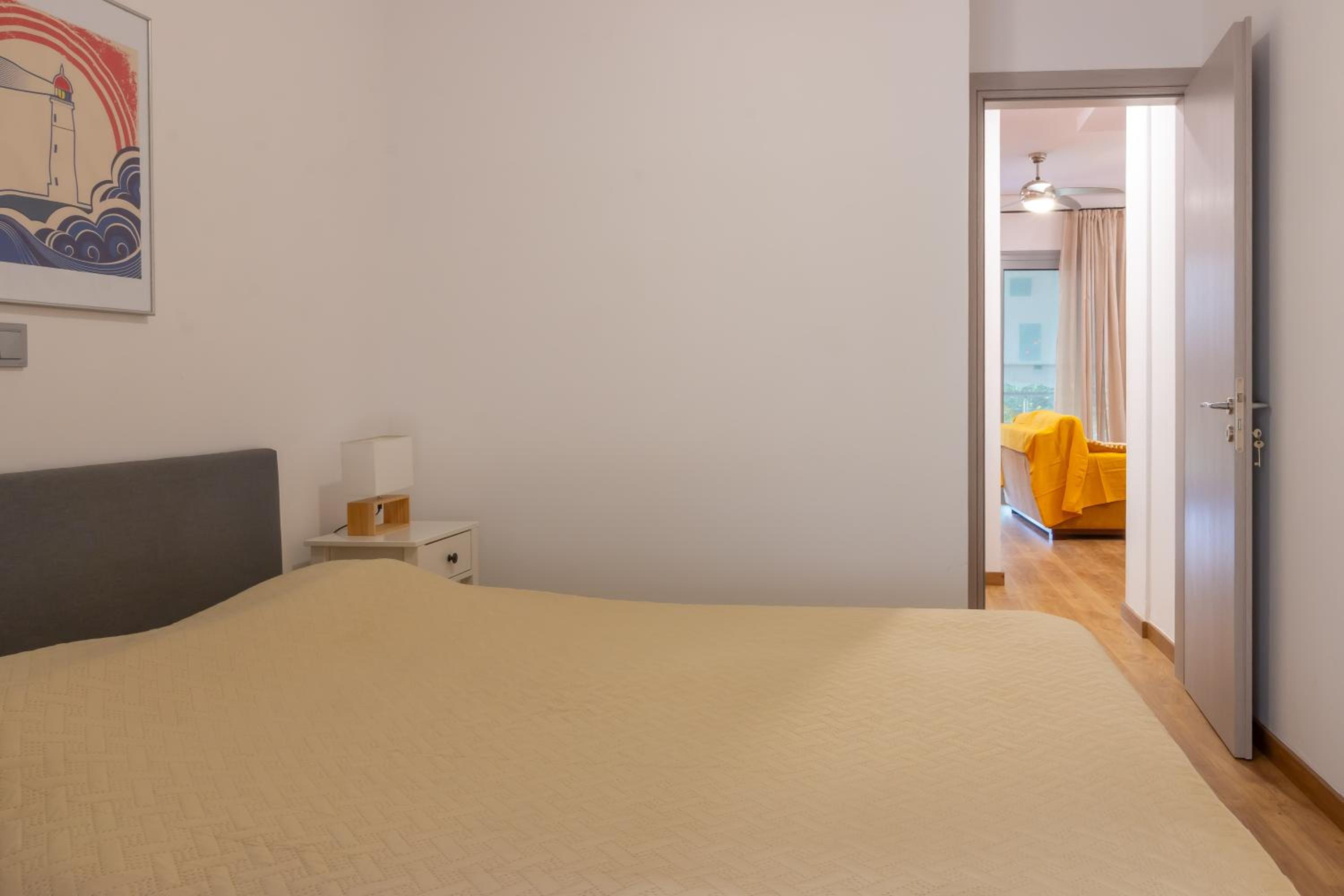 Academia apartments by the park