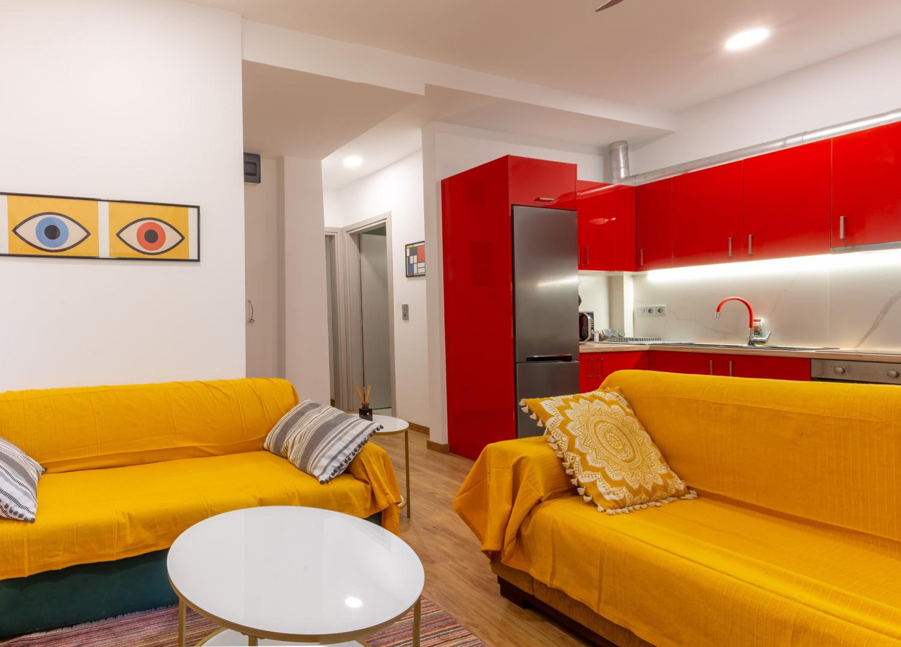 Academia apartments by the park