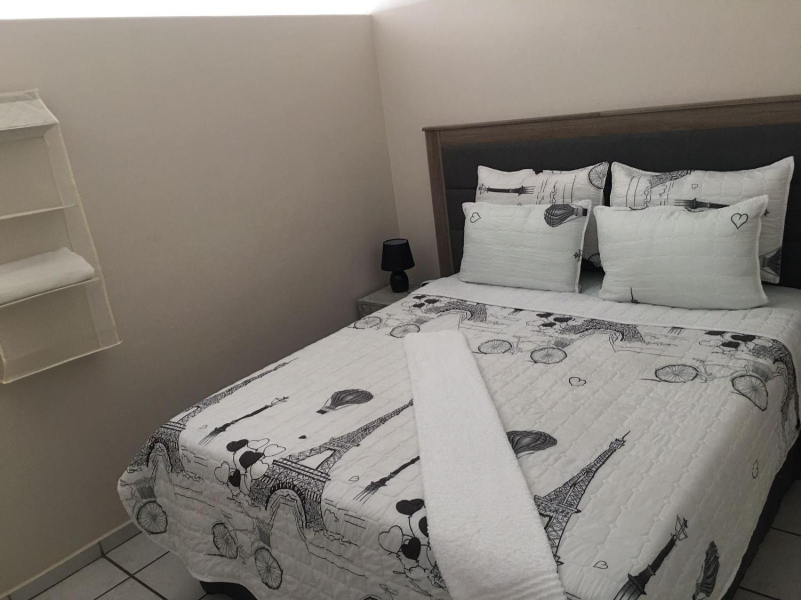 15 uvongo square holiday home