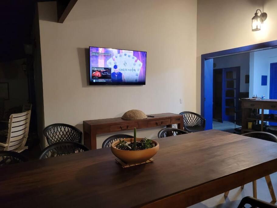 Pé na areia e tranquilidade