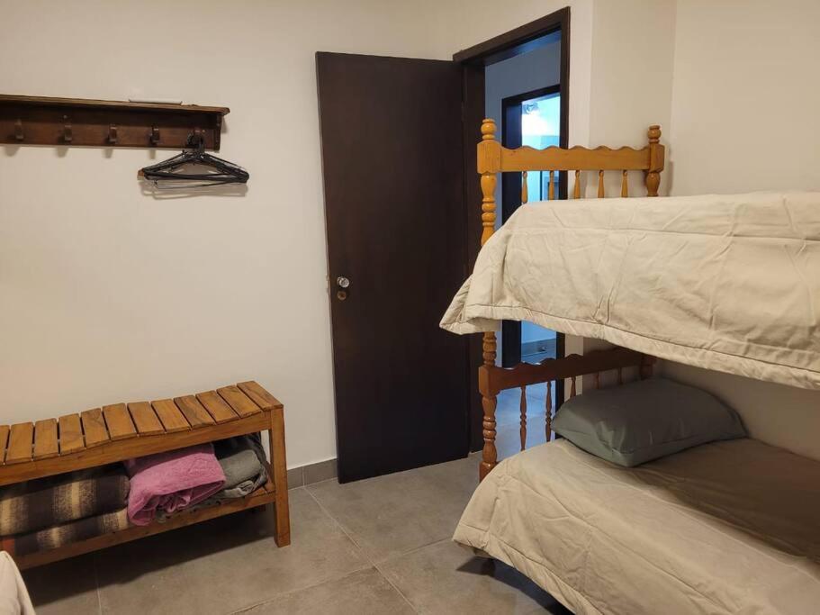 Pé na areia e tranquilidade