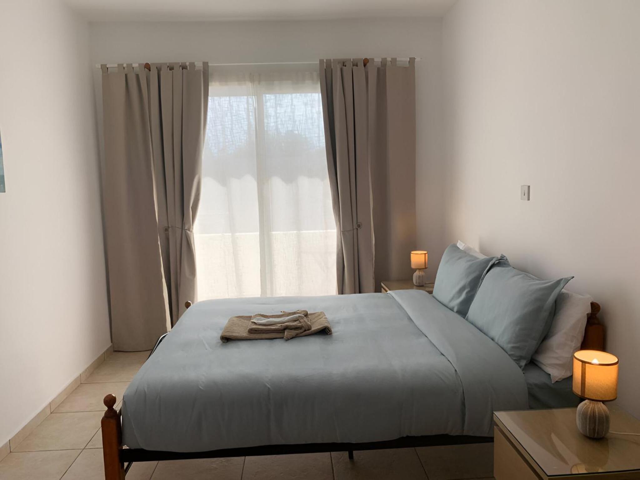 Peaceful Apartment with Double Bed - Oak Breeze