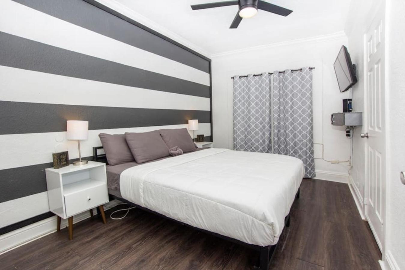 Modern Westshore