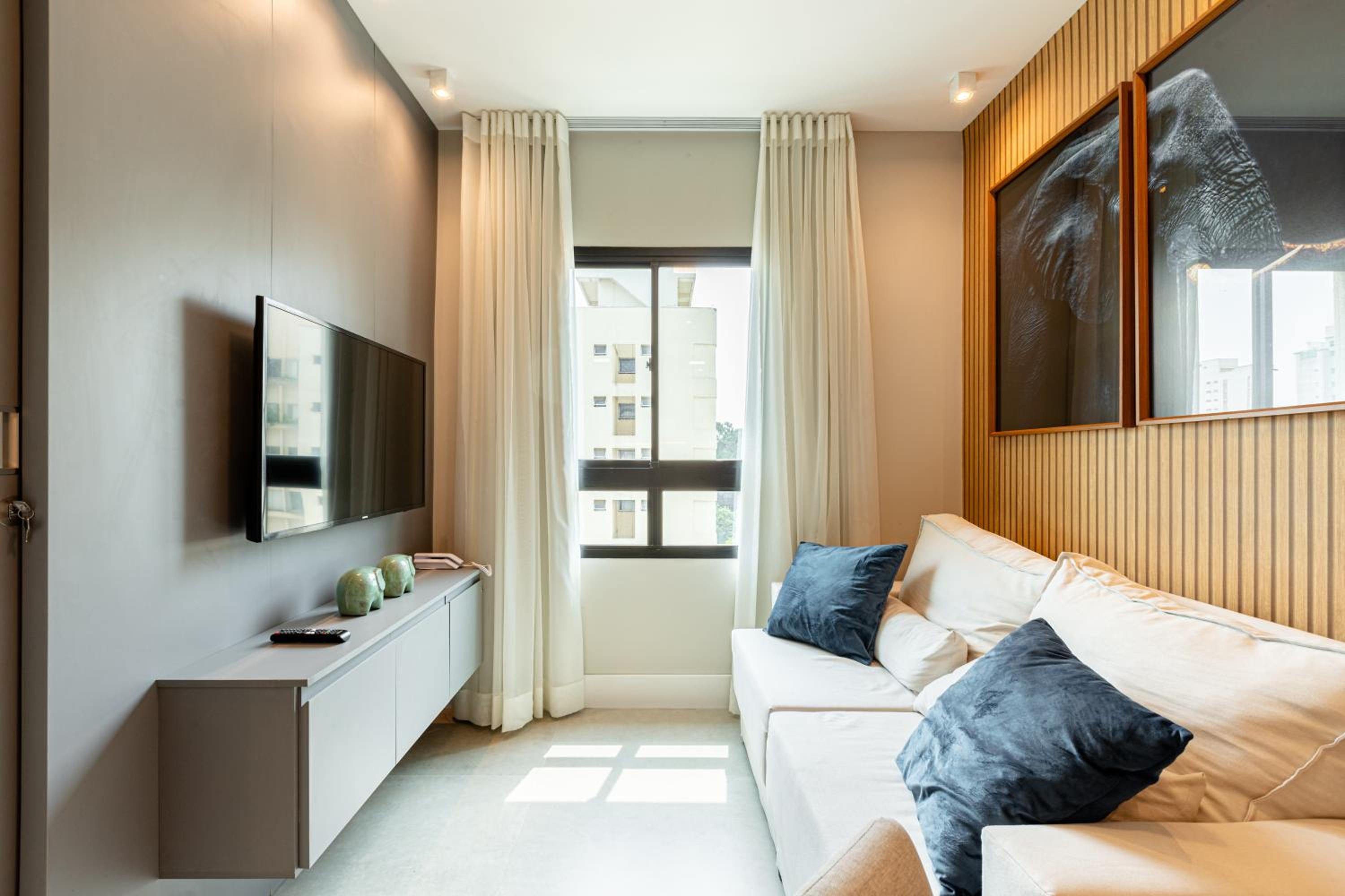 MCV - Capote Valente - Anora Spaces