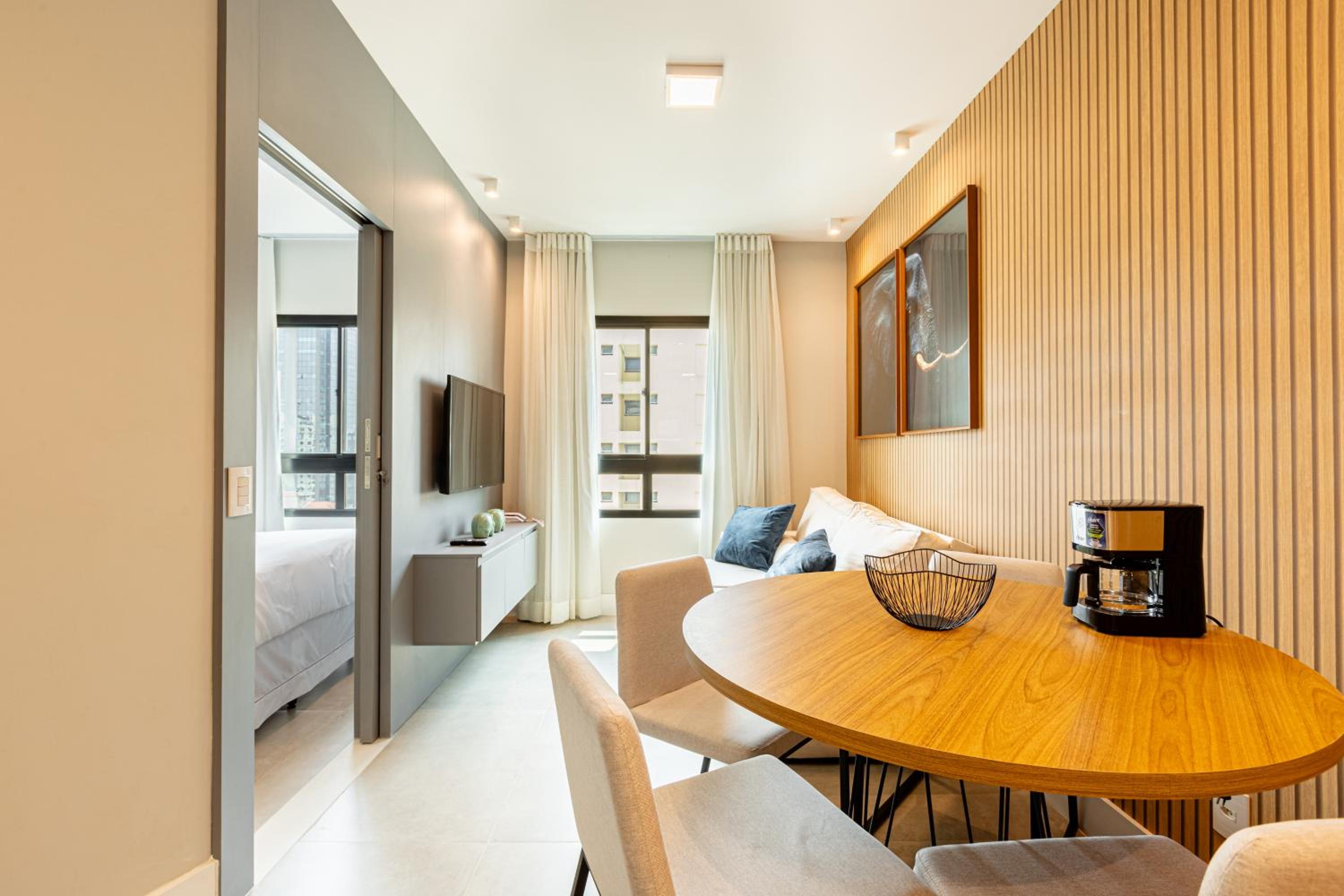 MCV - Capote Valente - Anora Spaces