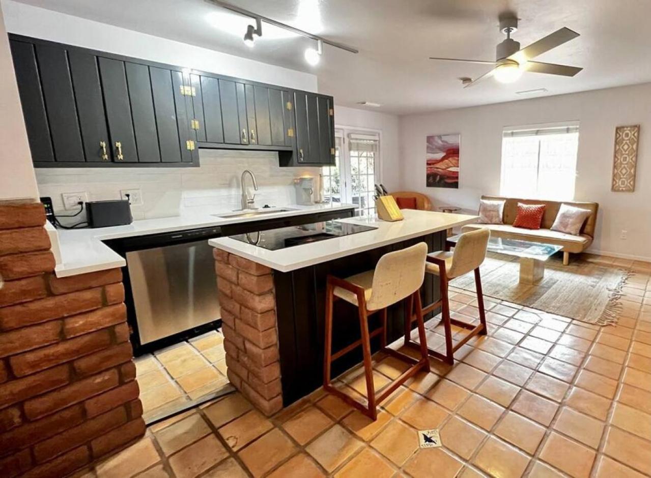 Quaint 1 bedroom Unit with Hottub in Uptown Sedona view 2