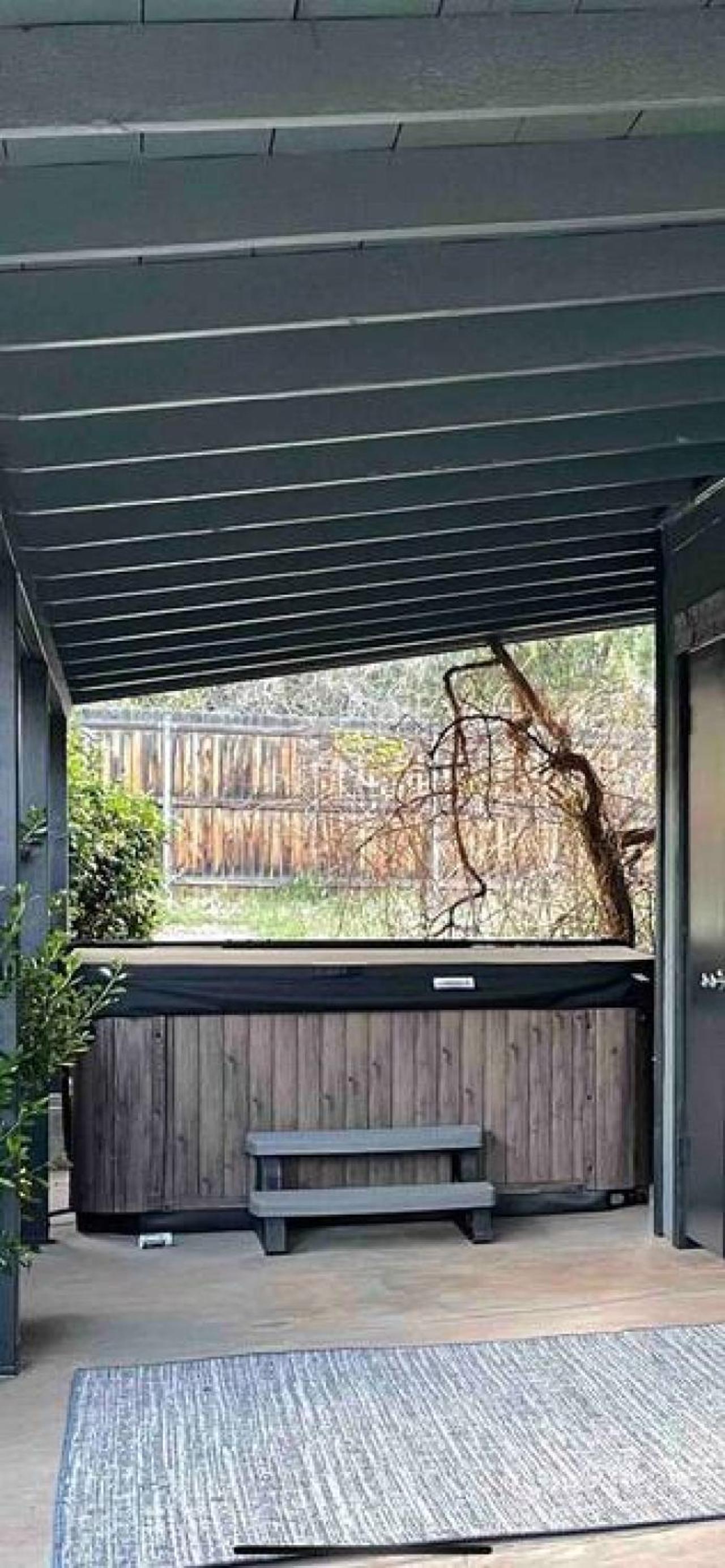Quaint 1 bedroom Unit with Hottub in Uptown Sedona view 5