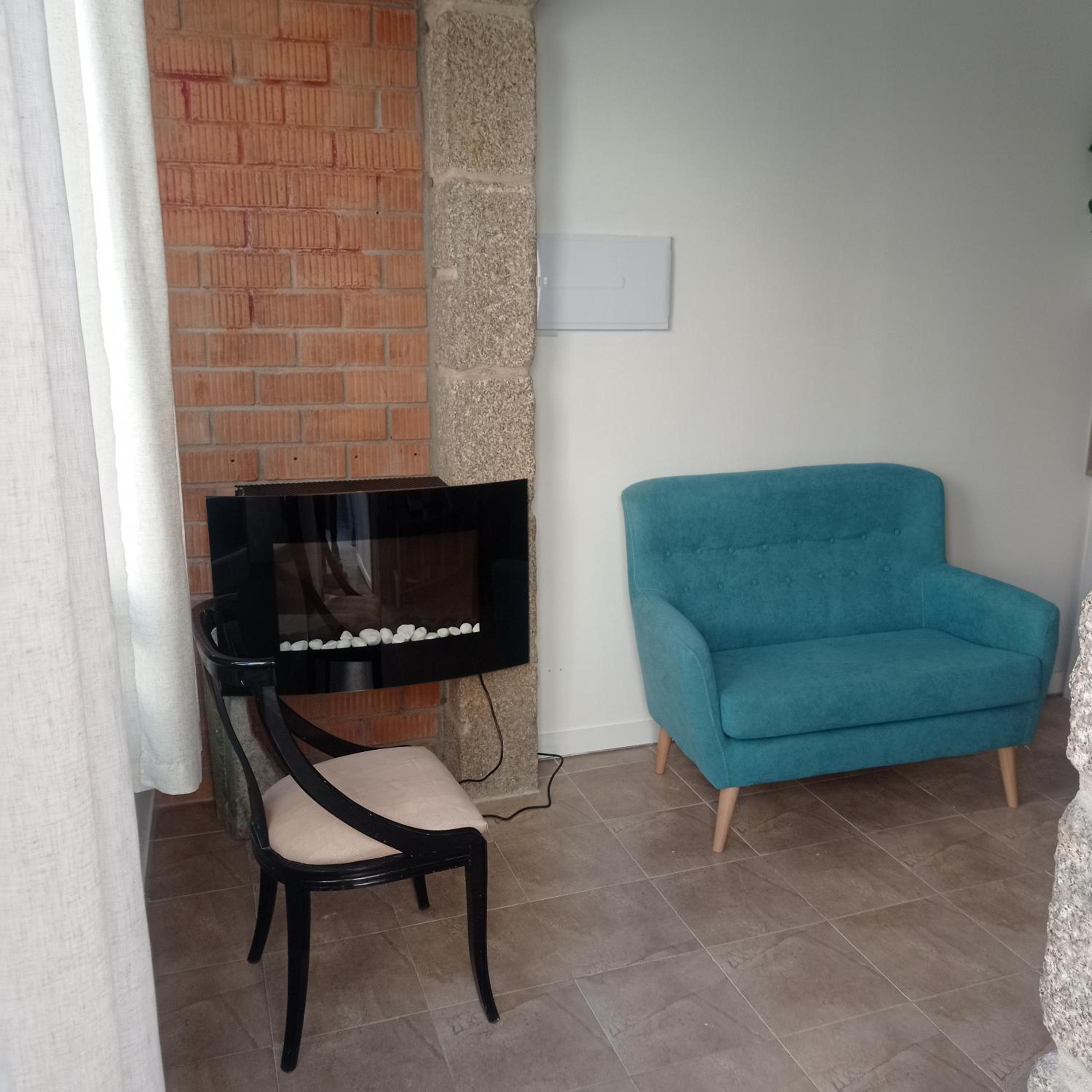 Habitación acogedora en casa de piedra