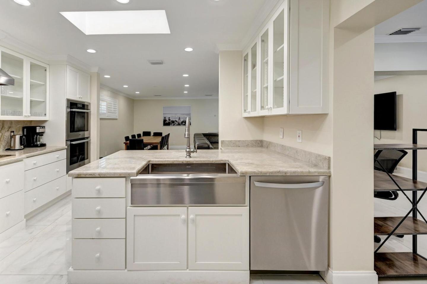 Premium Luxury 5BR Villa near Hollywood Beach