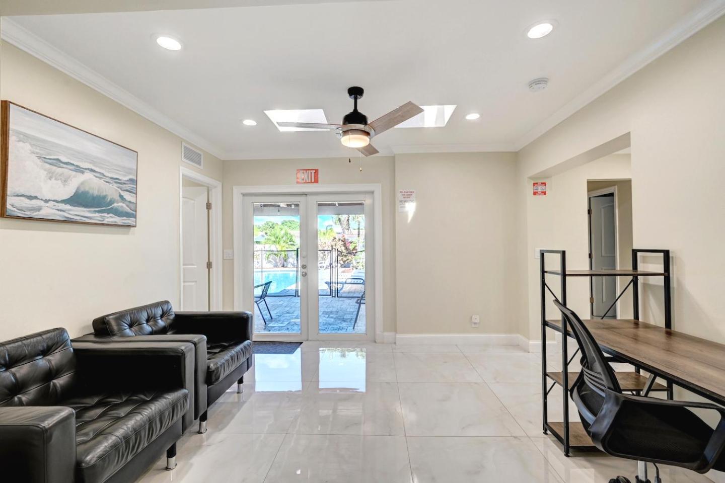 Premium Luxury 5BR Villa near Hollywood Beach