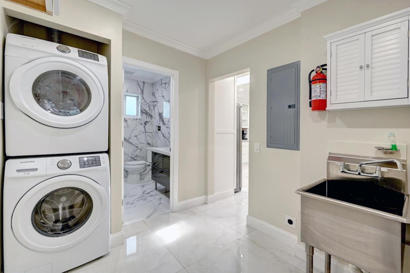 Premium Luxury 5BR Villa near Hollywood Beach