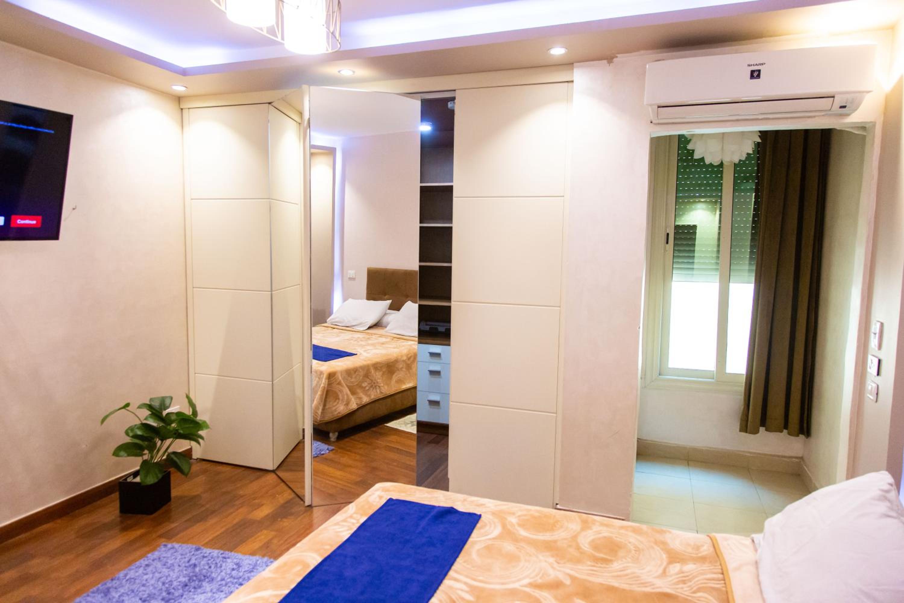 hotel room