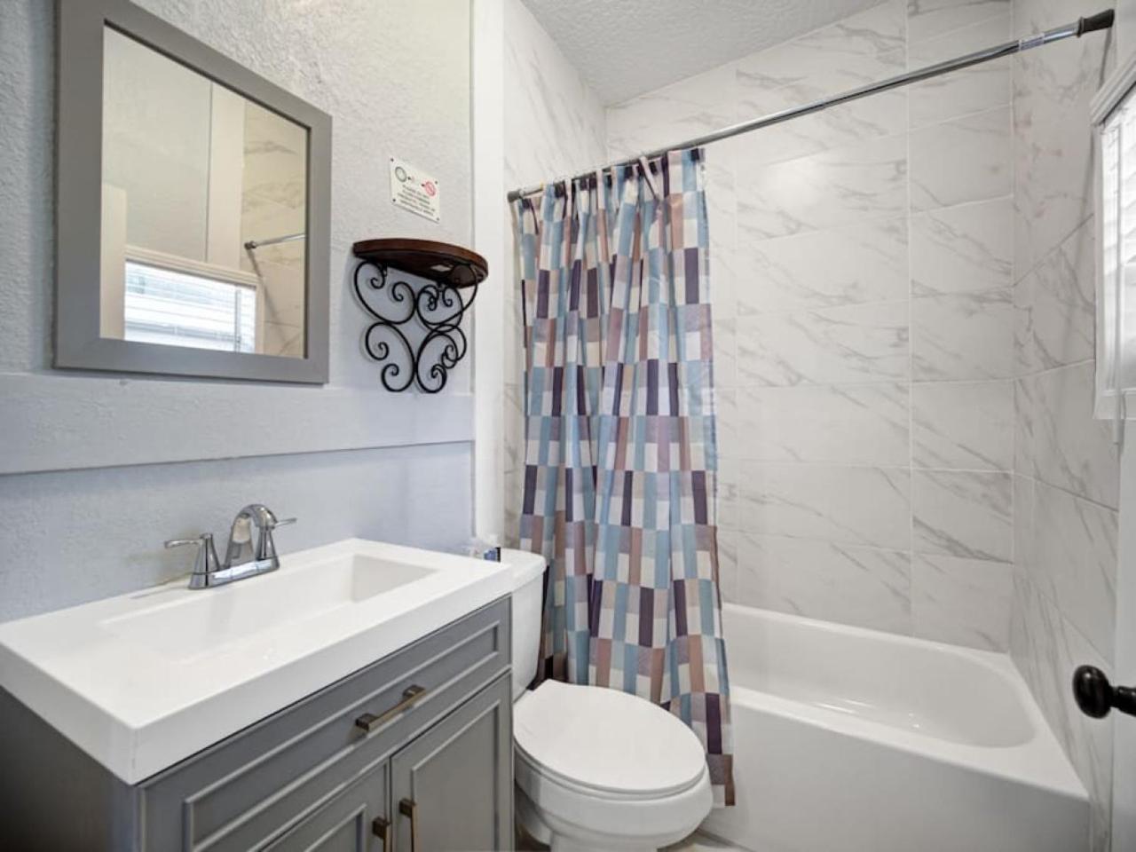 Modern Westshore