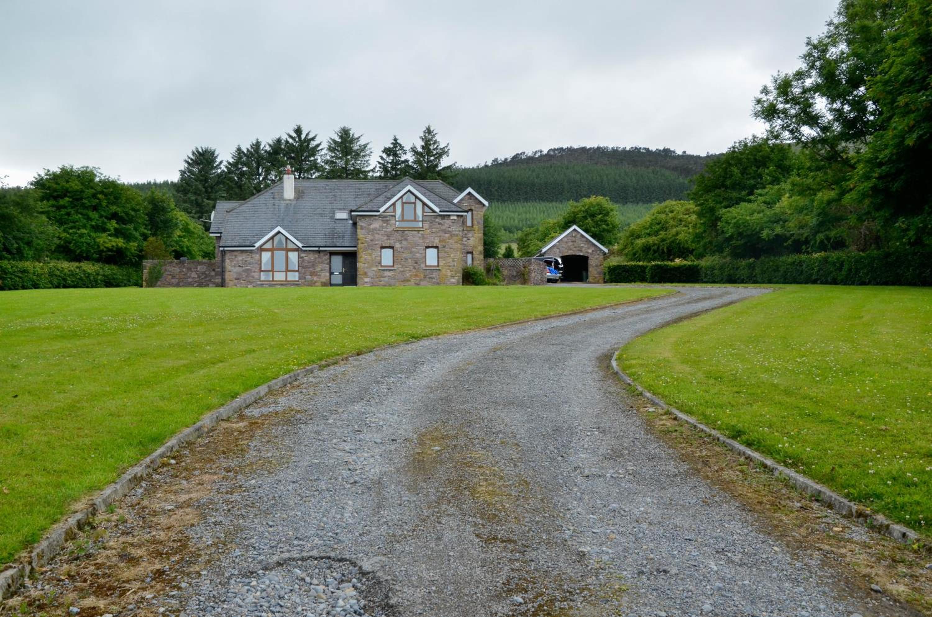 The Mountain Lodge Slievenamon spacious 4 bedroom house view 4