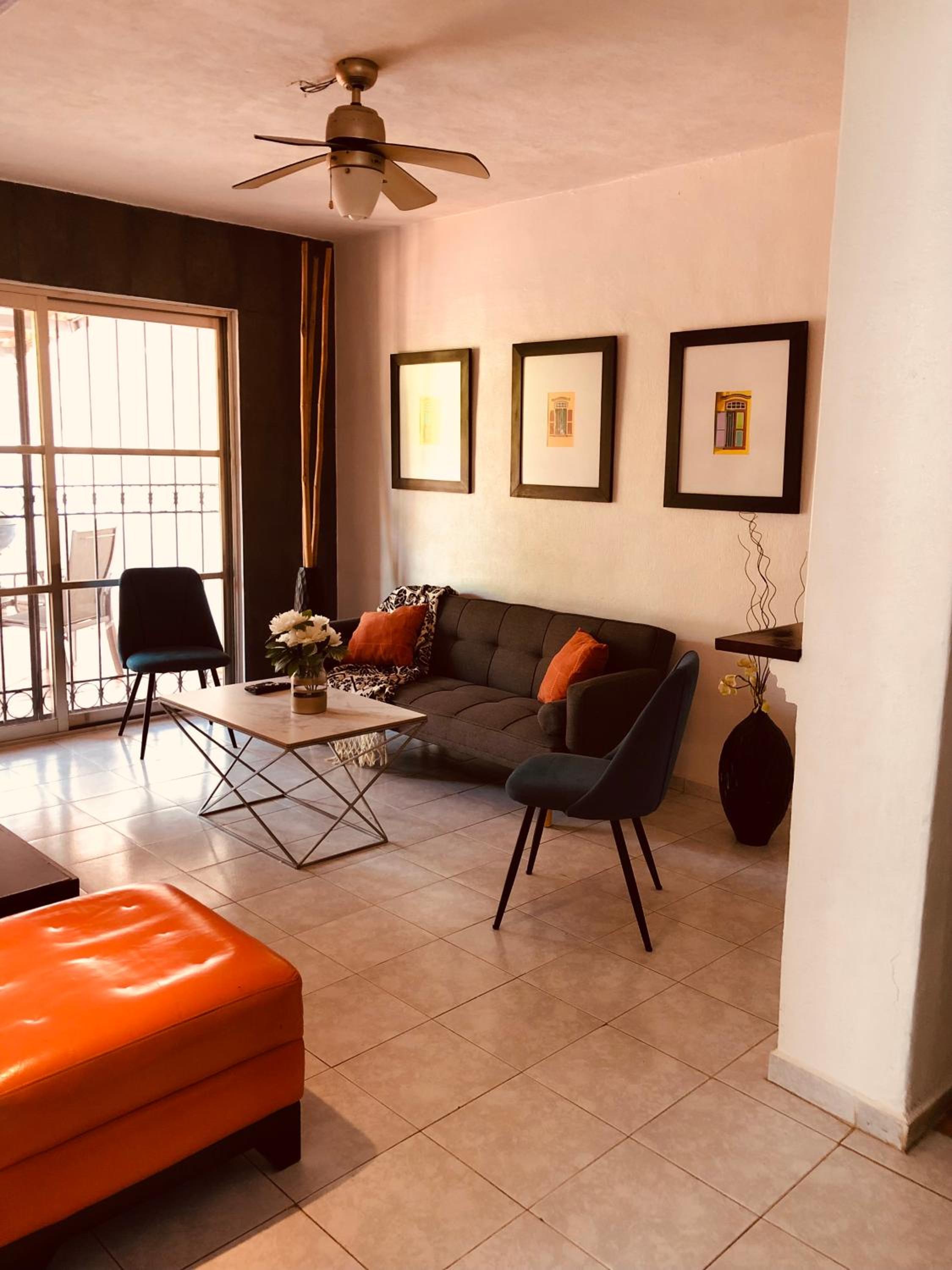 Beautiful Home by the Beach - 3Bedrooms, 2.5Baths