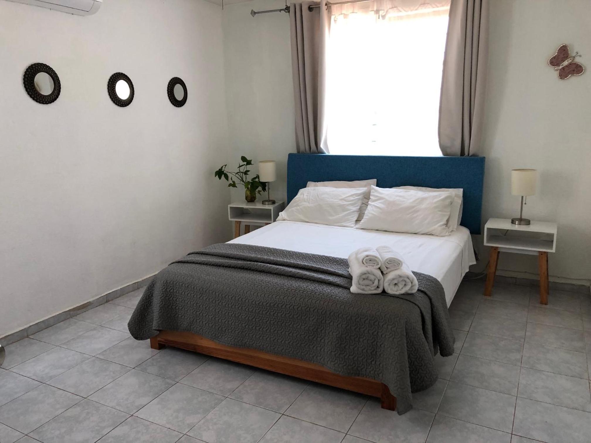 Beautiful Home by the Beach - 3Bedrooms, 2.5Baths