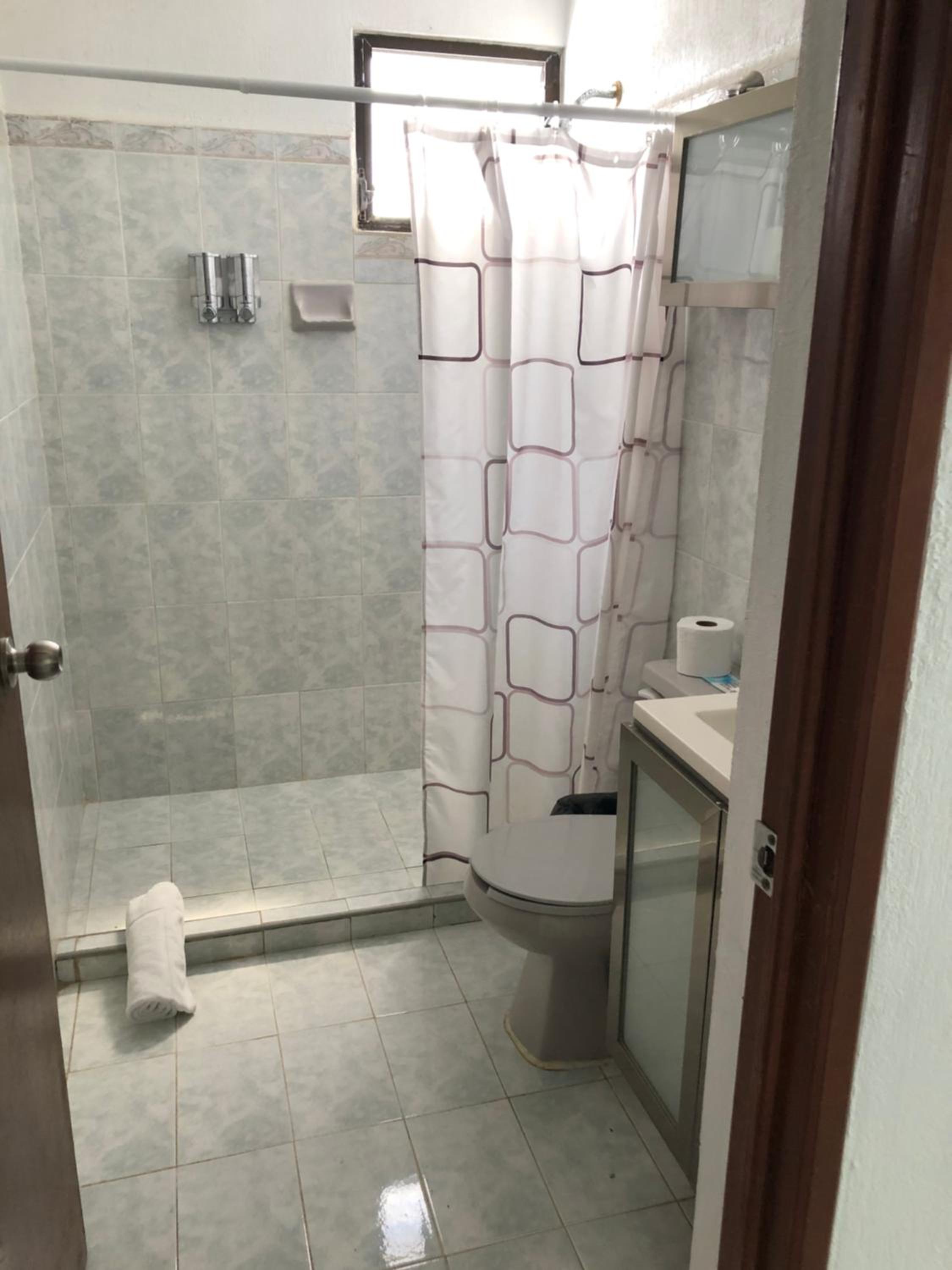 Beautiful Home by the Beach - 3Bedrooms, 2.5Baths
