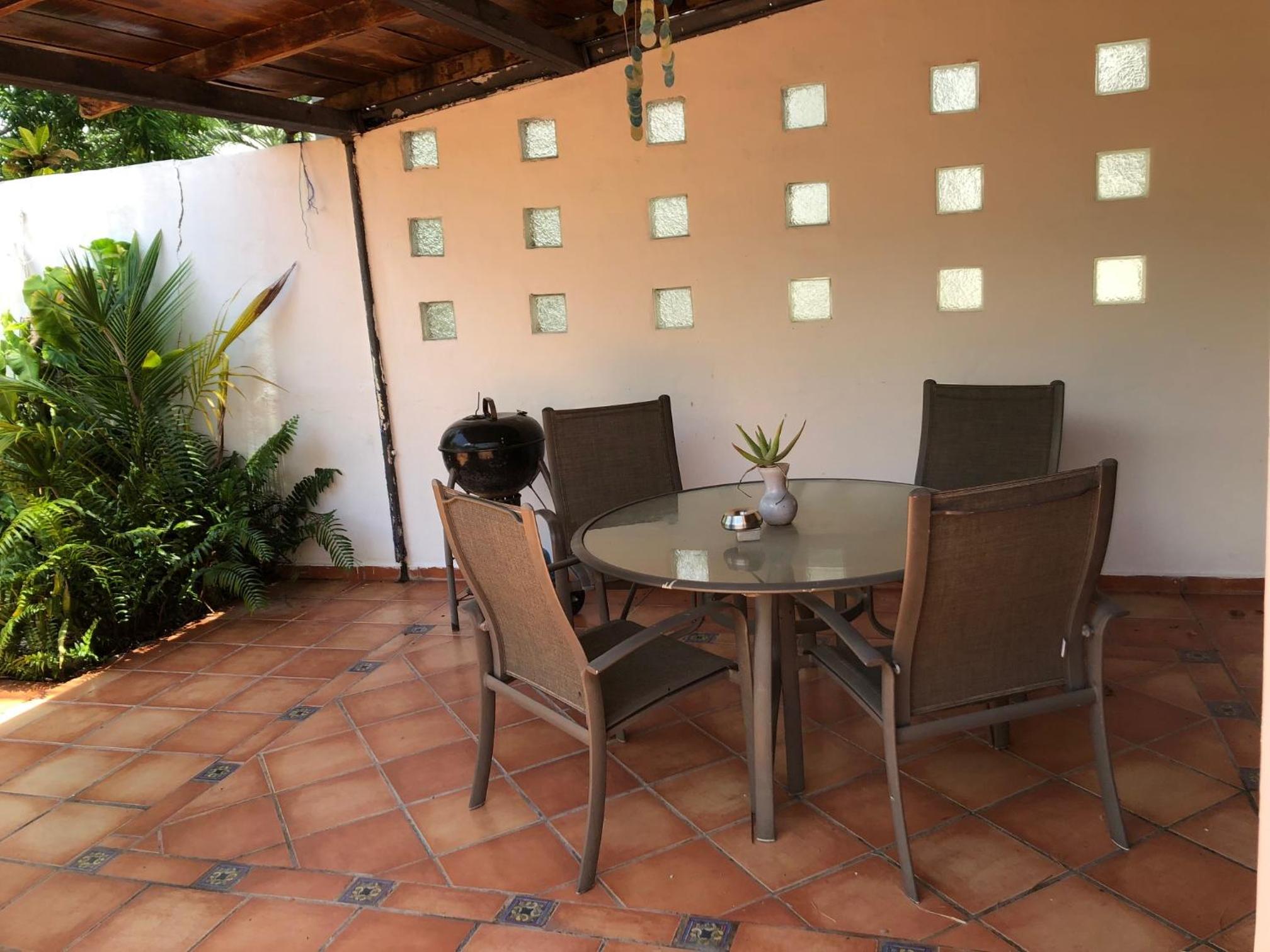 Beautiful Home by the Beach - 3Bedrooms, 2.5Baths