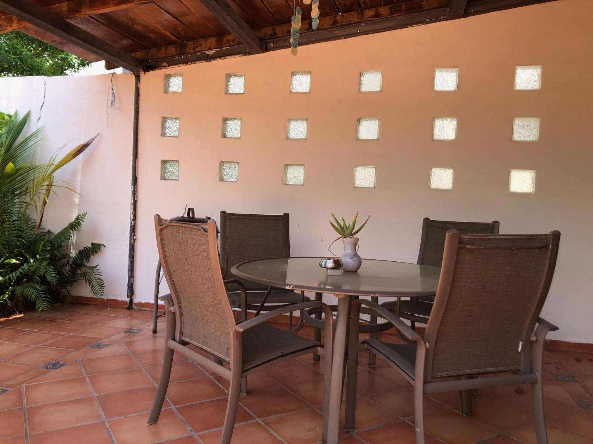 Beautiful Home by the Beach - 3Bedrooms, 2.5Baths