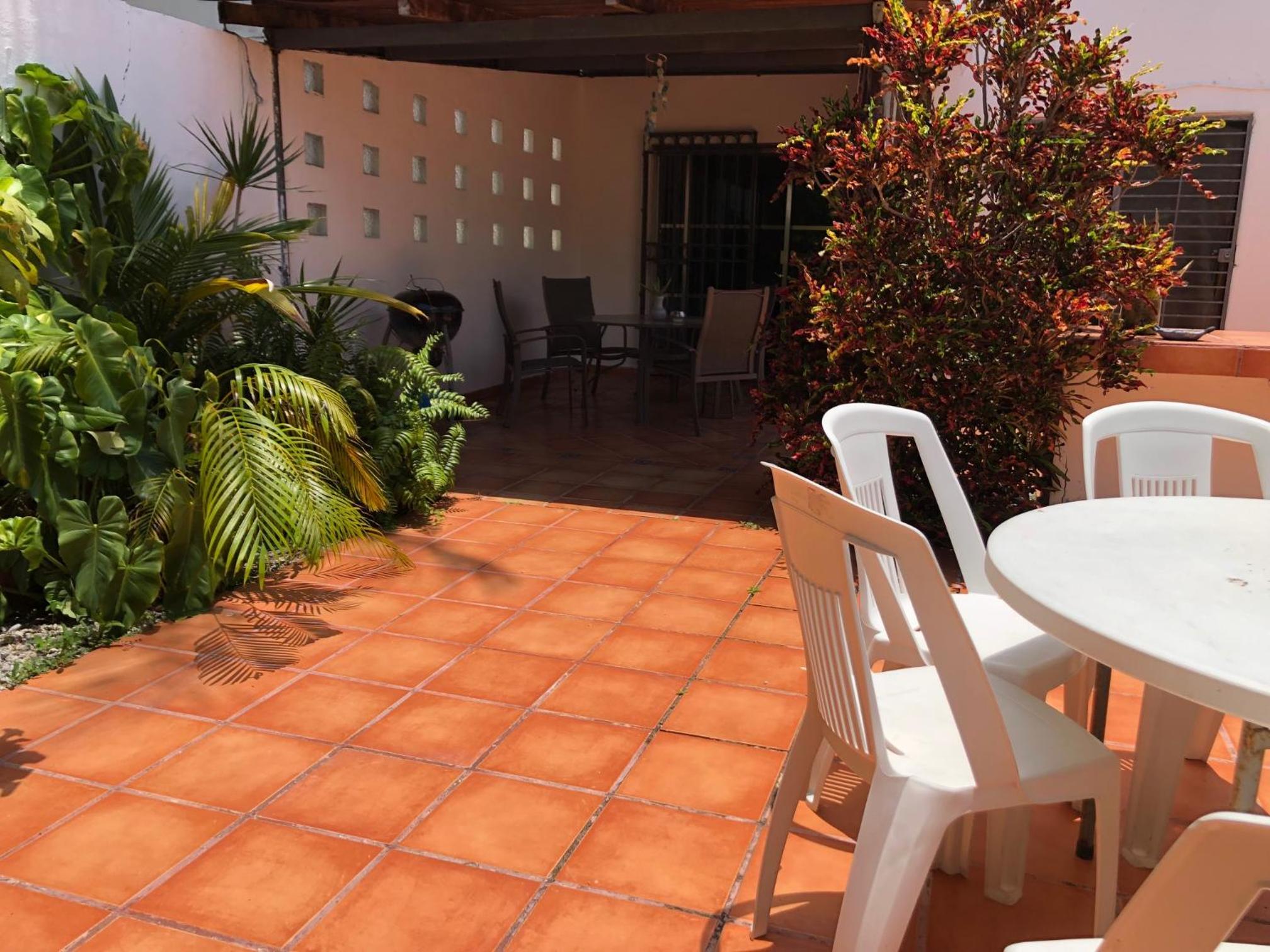 Beautiful Home by the Beach - 3Bedrooms, 2.5Baths