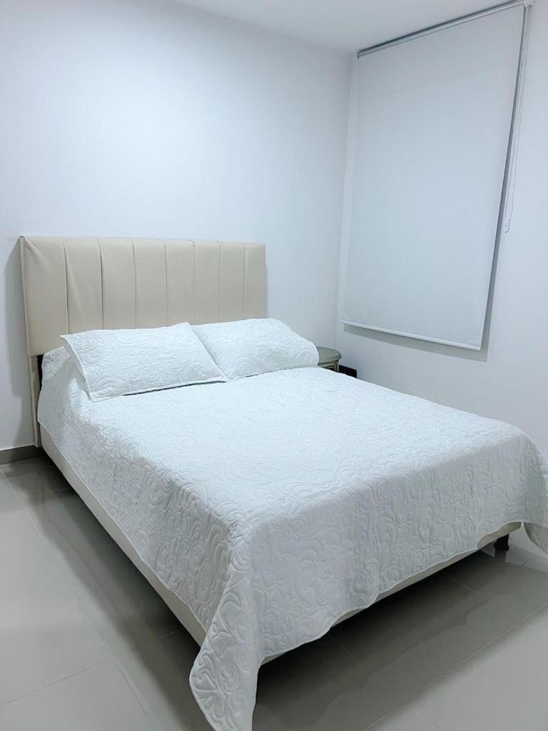 Apartaestudio Amoblado