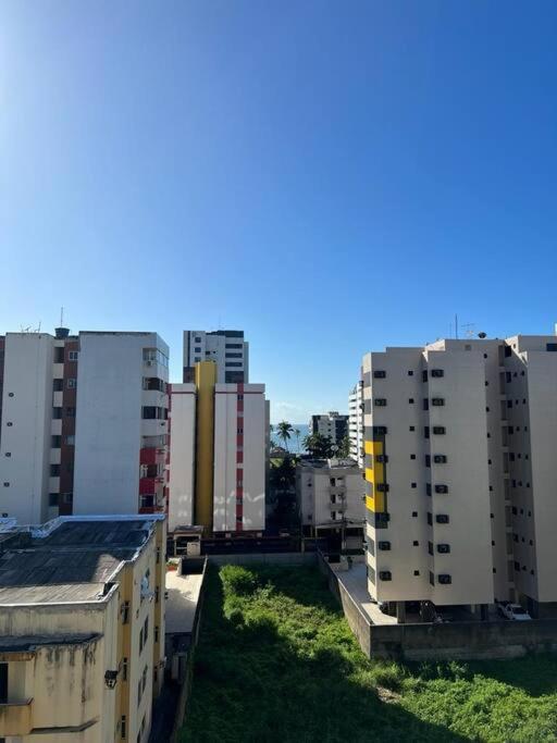Apart Verdemar II - Confort 3 quartos com vista mar para até 8 pessoas